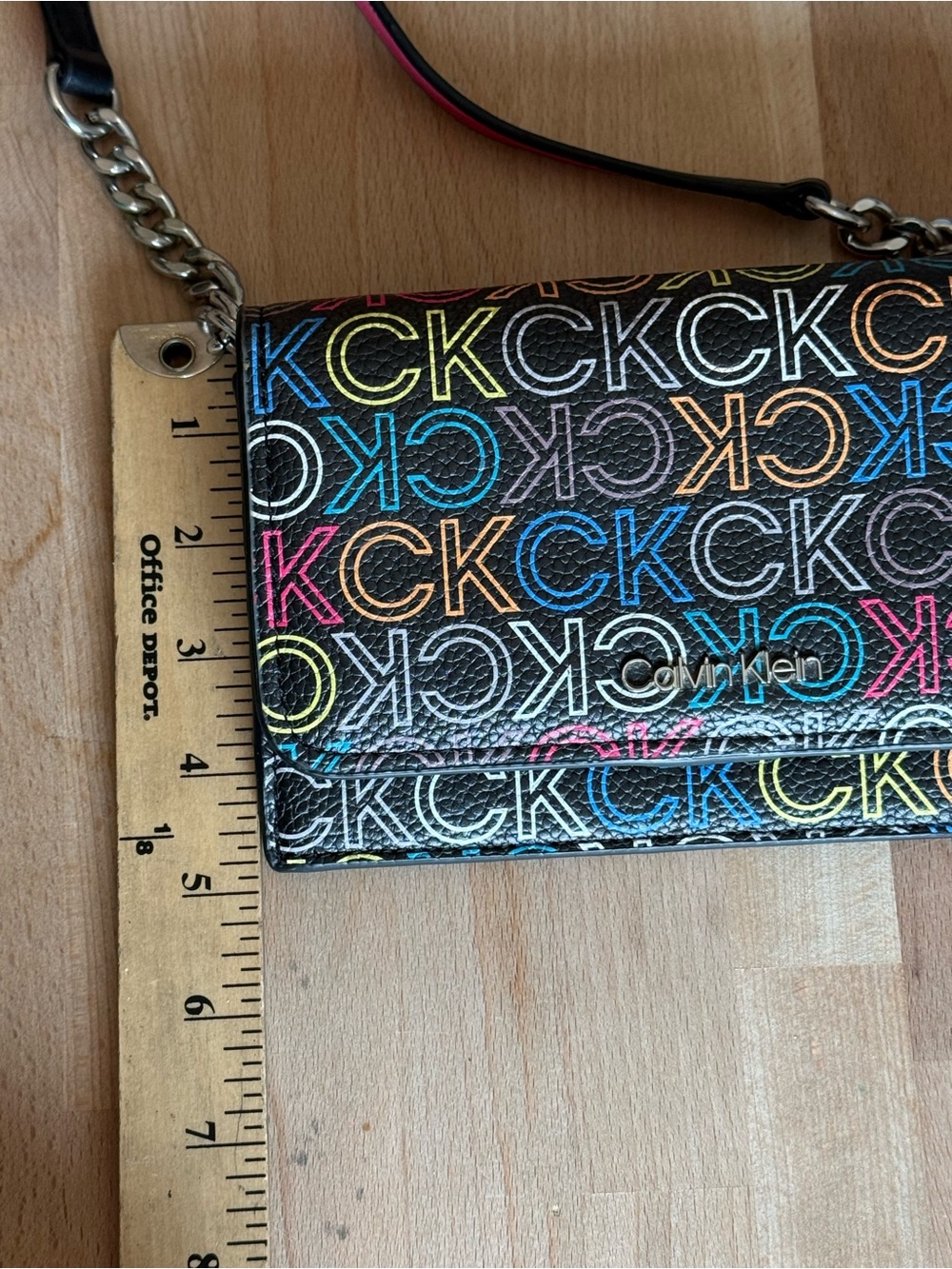 Calvin Klein Multicolor CK Logo Crossbody Purse Handbag Adjustable Pink Strap - Picture 14 of 14